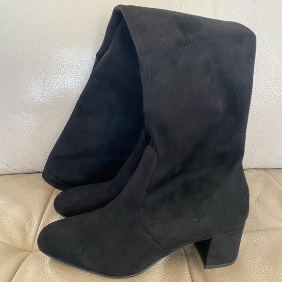 Stuart Weitzman Suede Over The Knee Boots - Picture 9 of 12